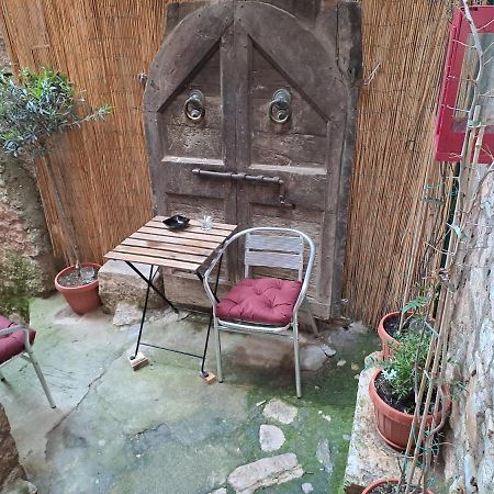 A Casa Di Carla Lägenhet Sonnino Exteriör bild