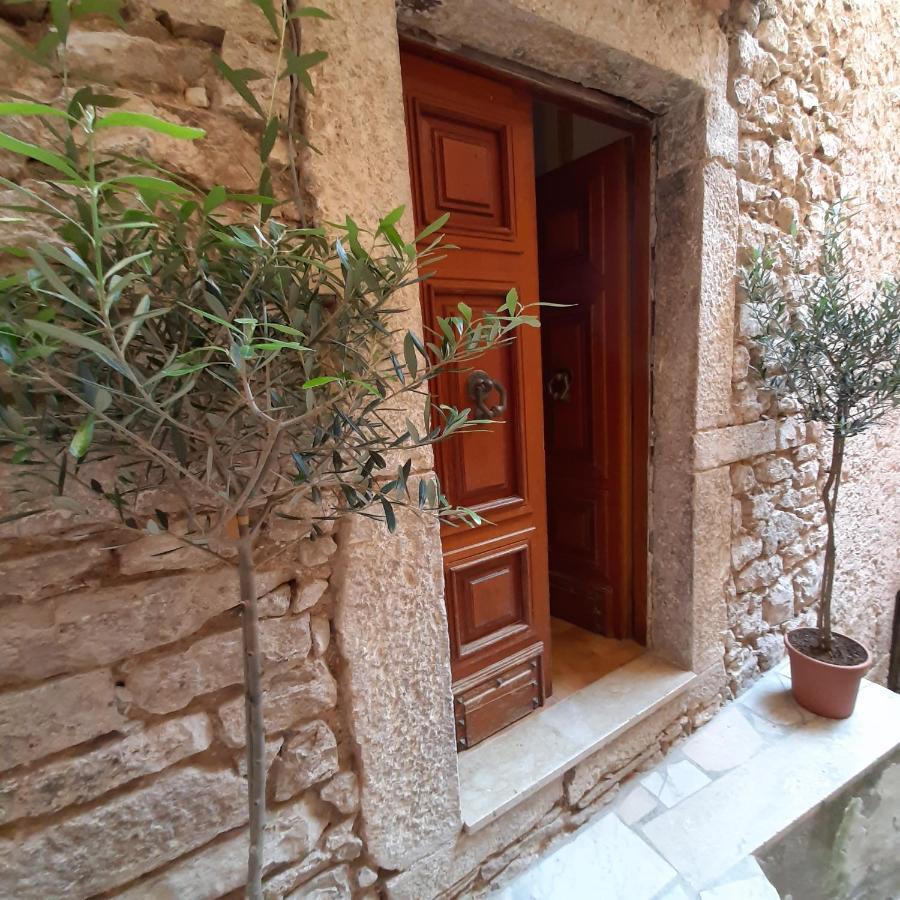 A Casa Di Carla Lägenhet Sonnino Exteriör bild