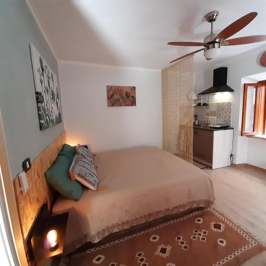 A Casa Di Carla Lägenhet Sonnino Exteriör bild