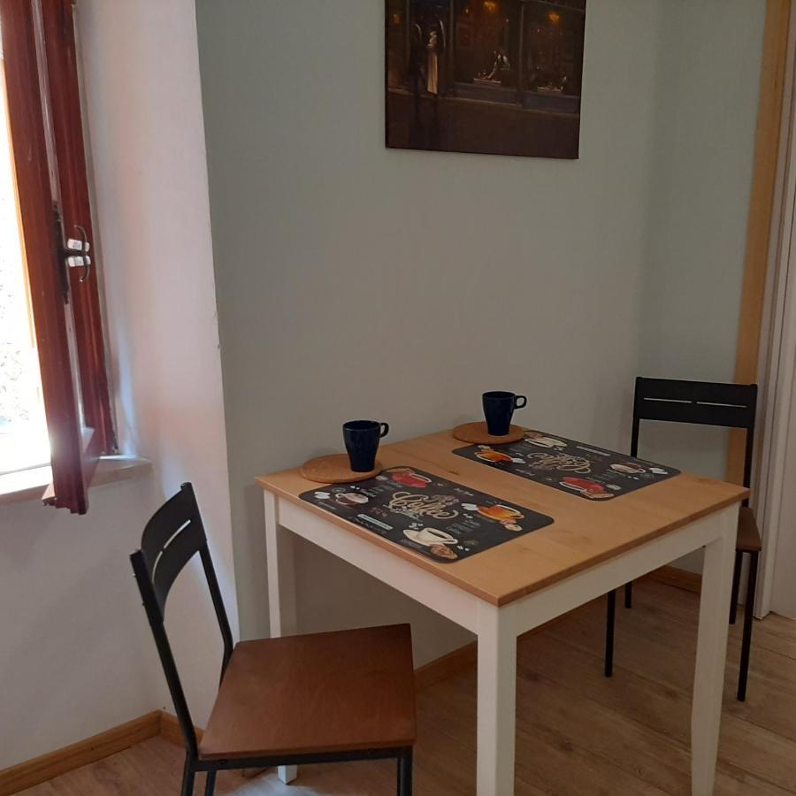 A Casa Di Carla Lägenhet Sonnino Exteriör bild